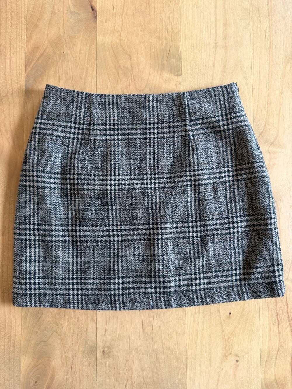 Forever 21 Tweed Plaid Mini Skirt Size S Gray Black